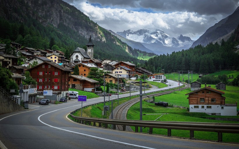 apk小游戏优美的瑞士小镇自然风景手机壁纸安卓手机壁纸高清截图1